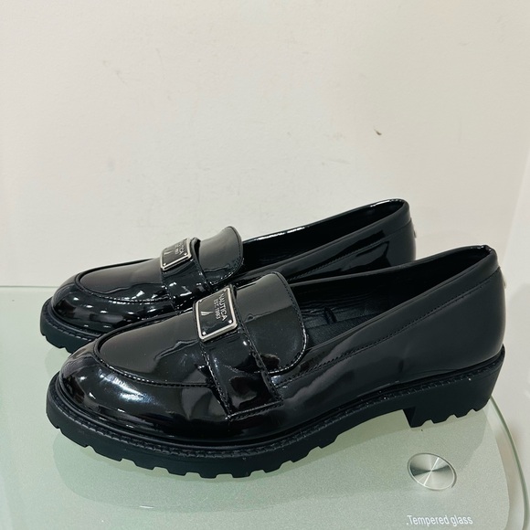 Nautica Classic Preppy Slip-on Heel Loafers‎ Size 9,5 M Black Patent Shoes Y2K - Picture 1 of 9